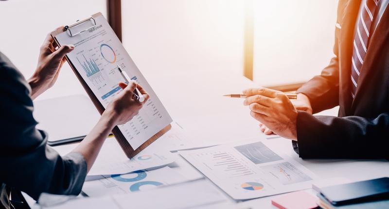 Billionbrains Garage Ventures Ltd (NSE:GROWW) Hits 52-Week High on April 10