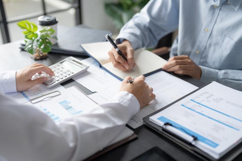 DCM Shriram (NSE: DCMSHRIRAM) in Focus as Diversified Business Developments Remain Under Review