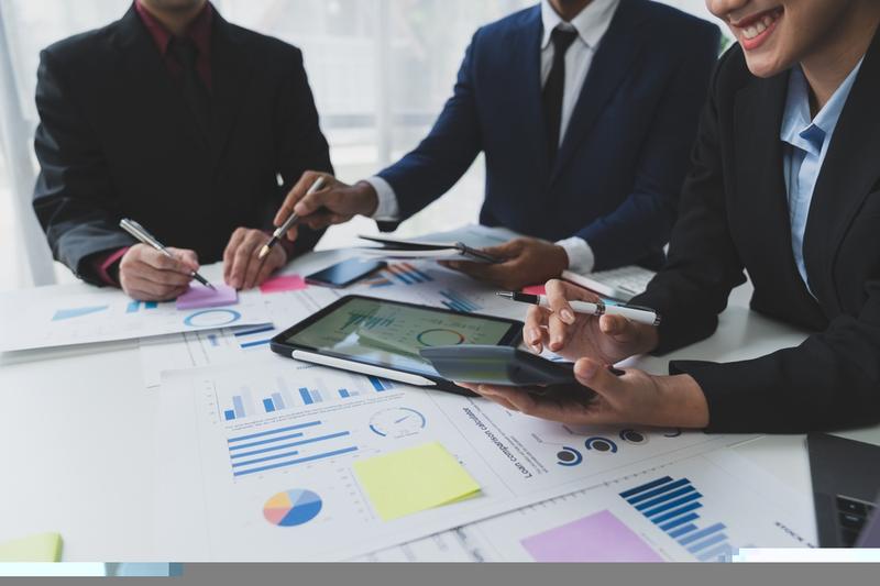 Titan Company (NSE:TITAN) Reports 41% Growth in Consumer Business for Q1 FY27