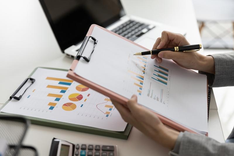 Godrej Properties (NSE:GODREJPROP) Pre-Sales Growth Keeps Real Estate Expansion Theme in Focus