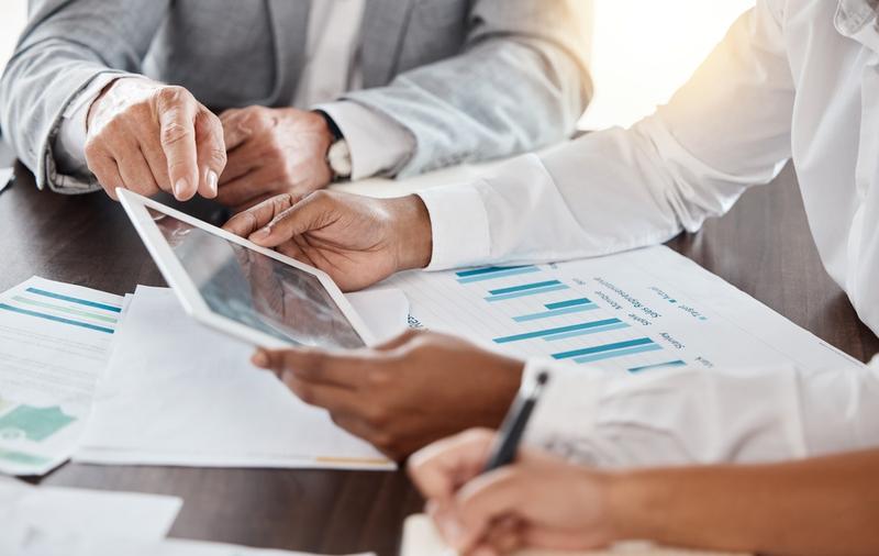 Hindustan Unilever (NSE: HINDUNILVR) in Focus as FMCG Demand Trends and Earnings Updates Remain Key Areas to Track