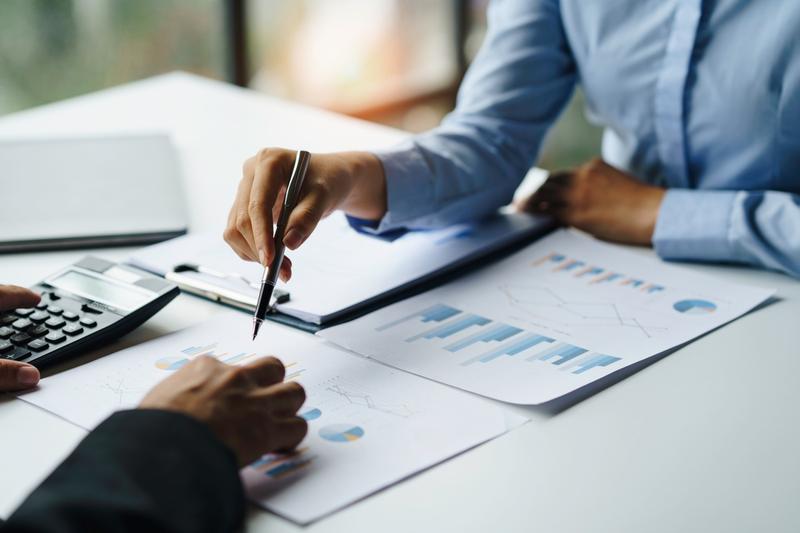 Tech Mahindra (NSE:TECHM) Turnaround Progress and Dividend Deliberation Shape IT Focus