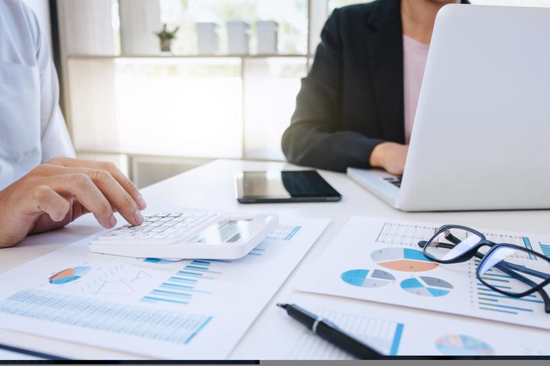 Adani Wilmar Stock Down 8.5%: Should Investors Buy the Dip or Stay Away?