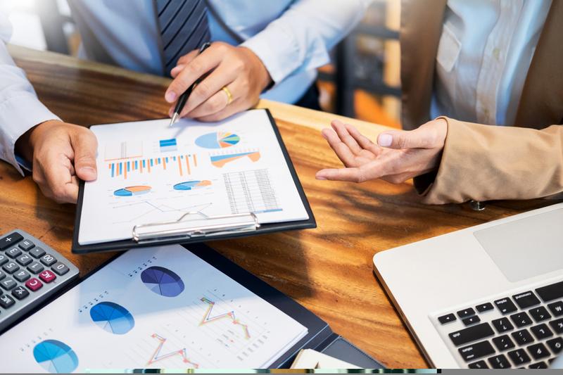 Tender vs Open-Market Buybacks: How the Route Changes Shareholder Outcomes