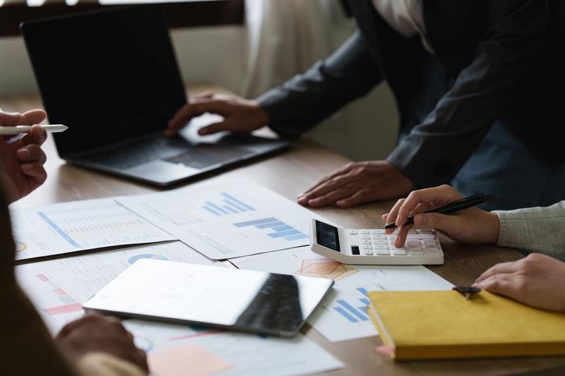 What’s Driving This 4 Percent Increase - Kotak Mahindra Bank Stock Jumps After Q1FY26 Update