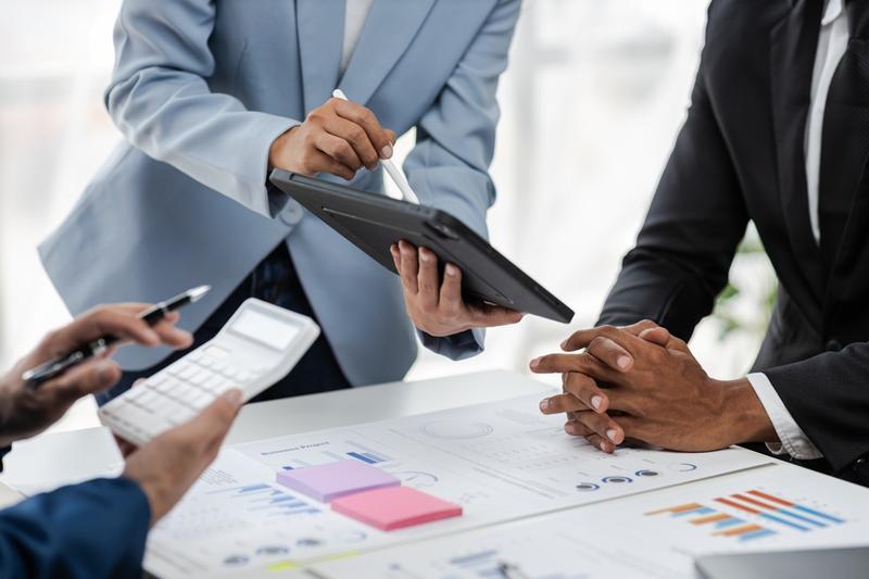 Universus Photo Imagings Touches 52-Week High – Niche Imaging Demand