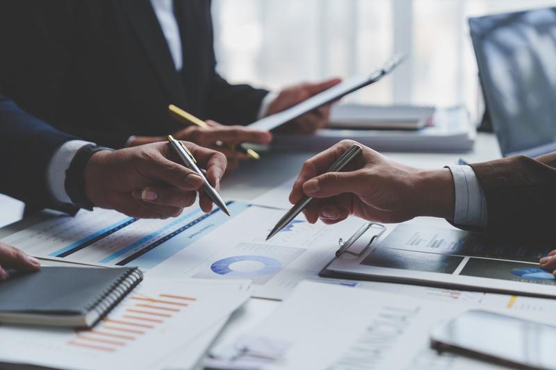 Muthoot Finance 11% Lower from Top — Is Consolidation Building Base for Upside?