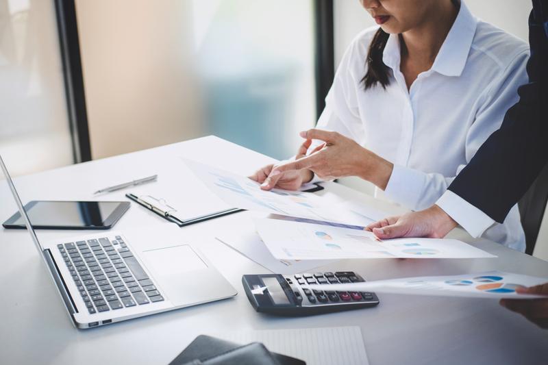 Praxis Home Retail Limited (NSE: PRAXIS) Drops 9%: Has the Latest Rebound Already Failed?