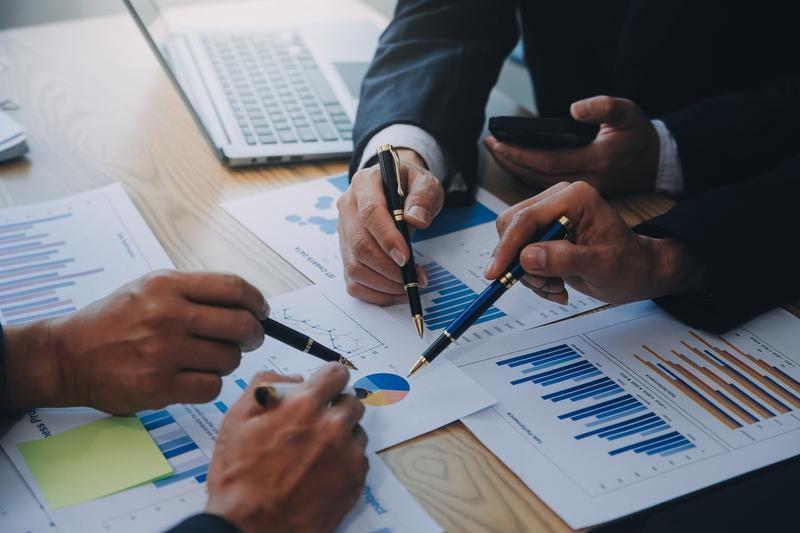 Infosys (NSE:INFY) AI Strategy and Sector Reset Shape Technology Outlook