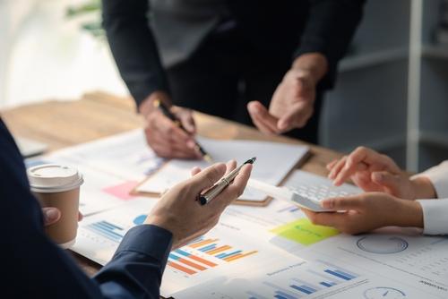 Can Wipro Regain Investor Confidence After Weak Long-Term Returns?